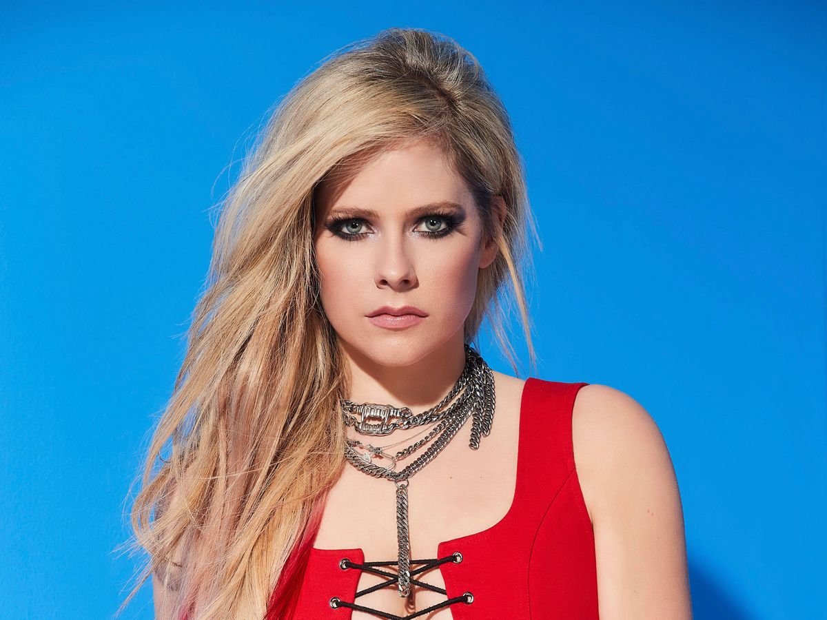 Avril Lavigne and Gary Slaight Join the List of Canada’s Walk of Fame Inductees